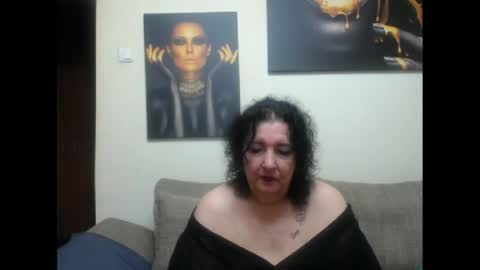 Snapshot of naughtykorin chatting on 06-12-26, 06:51 korin online show from 06-12-26, 06:51