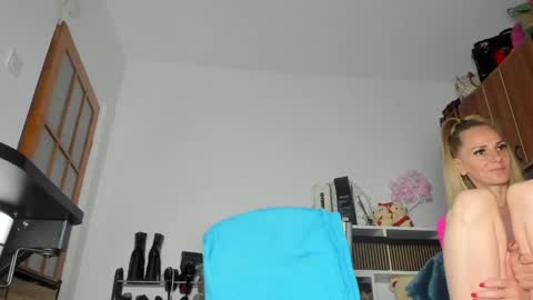 Cassie -  online show from 05-02-26, 07:13