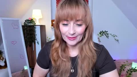 Milana - on air every day except Wednesday from 9 pm to 4 am European time online show from 10-14-25, 08:09