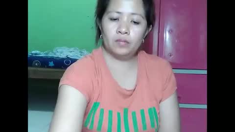 naughtymom26 online show from 09-10-25, 12:21