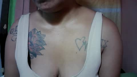 naughtymom_33 online show from 10-31-25, 07:42