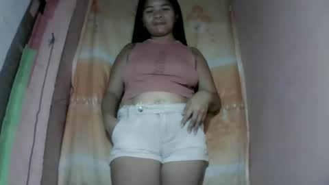 naughtymom_33 online show from 12-05-25, 07:50