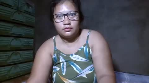 Snapshot of naughtypinay08 chatting on 04-14-26, 09:21 juls online show from 04-14-26, 09:21