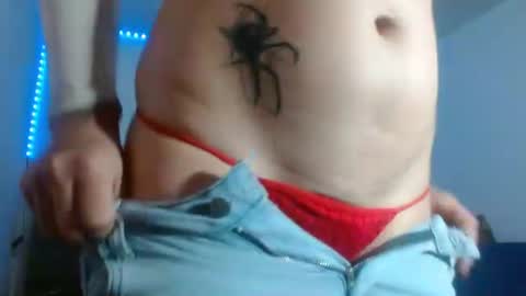 Snapshot of naughtyplayass chatting on 06-11-26, 01:20 naughtyplayass online show from 06-11-26, 01:20