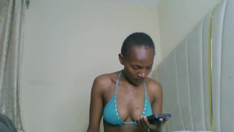 Snapshot of naughtyruby12 chatting on 09-18-25, 11:23 shyreen online show from 09-18-25, 11:23
