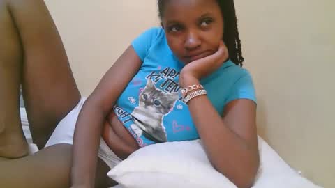 naughtyqueen online show from 10-08-25, 02:09