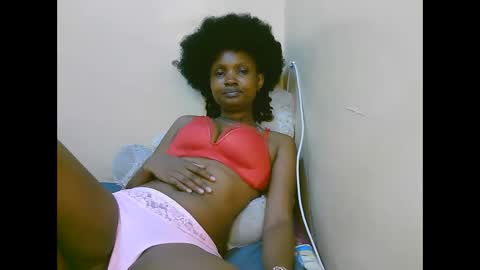 naughtyqueen online show from 11-08-25, 12:00