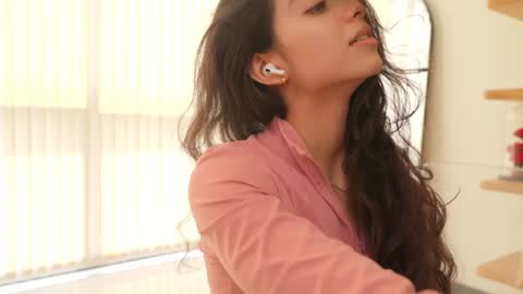 Snapshot of naughtysammx chatting on 01-24-25, 03:34 Naughty Samm online show from 01-24-25, 03:34