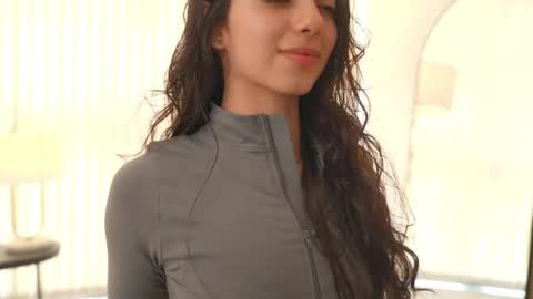 Snapshot of naughtysammx chatting on 03-01-25, 06:00 Naughty Samm online show from 03-01-25, 06:00