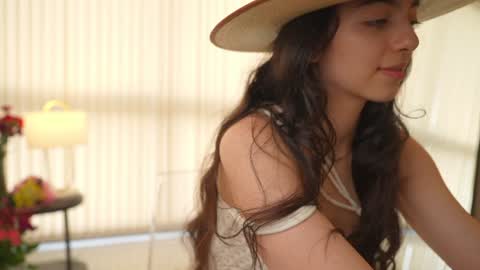 Snapshot of naughtysammx chatting on 03-07-25, 06:00 Naughty Samm online show from 03-07-25, 06:00