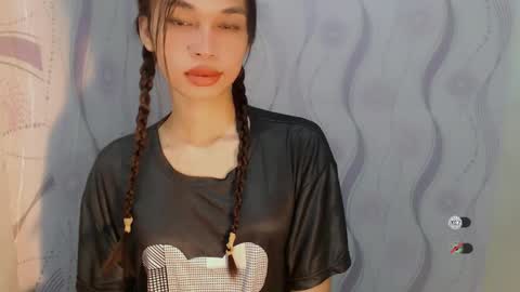 Celine online show from 03-05-26, 12:50