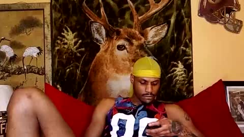 Snapshot of naughtyy_ken chatting on 01-19-25, 07:15 Mekhi or Khi online show from 01-19-25, 07:15