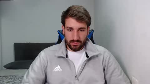 Snapshot of naugthy18boy chatting on 09-29-25, 07:51 Nico online show from 09-29-25, 07:51