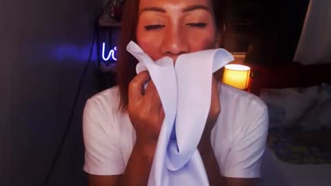 Snapshot of naugthy_hot_janna chatting on 10-21-25, 05:57 Janna Mae online show from 10-21-25, 05:57