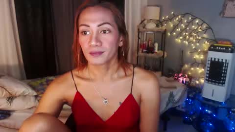 Snapshot of naugthy_hot_janna chatting on 11-22-25, 02:38 Janna Mae online show from 11-22-25, 02:38