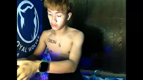 Loy online show from 09-30-25, 01:38