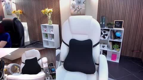         online show from 10-14-25, 07:47