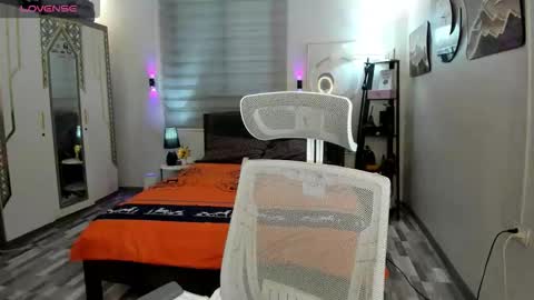 JAY online show from 10-08-25, 05:05