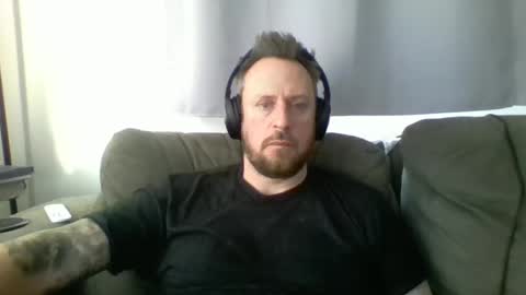 nawtydom1977 online show from 01-03-25, 02:40