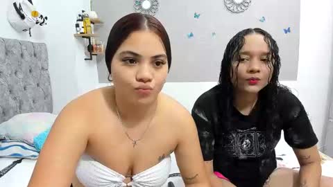 Snapshot of nay_and_aleja chatting on 09-10-25, 03:28 nay_and_aleja online show from 09-10-25, 03:28