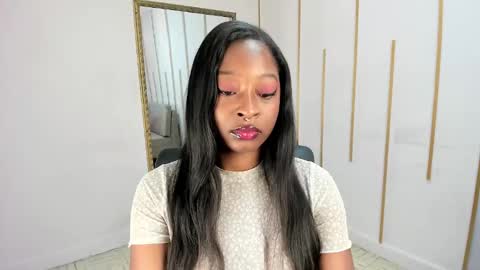 Nayaris 3 online show from 09-29-25, 02:11