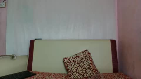 Snapshot of nayrah12 chatting on 12-03-25, 09:40 nayrah12 online show from 12-03-25, 09:40