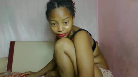 Snapshot of nayrah12 chatting on 12-04-25, 11:02 nayrah12 online show from 12-04-25, 11:02