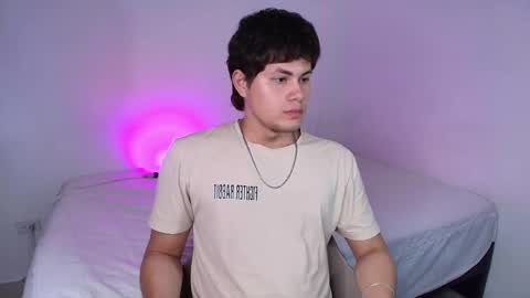 Naytoon online show from 04-28-26, 03:00