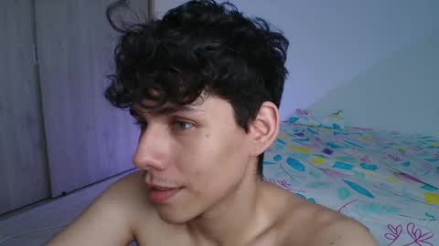 Naytoon online show from 05-18-26, 09:37