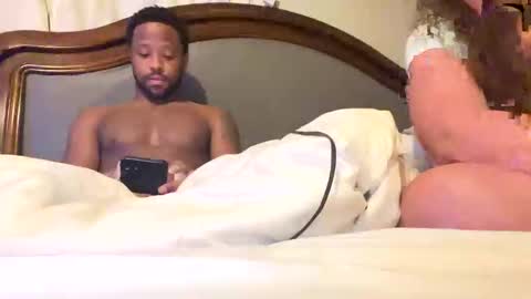 Snapshot of nbabbc chatting on 10-20-25, 07:53 nbabbc online show from 10-20-25, 07:53