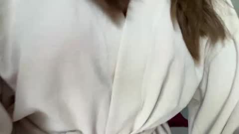 Snapshot of nebulahaven chatting on 10-07-25, 03:42 nebulahaven online show from 10-07-25, 03:42