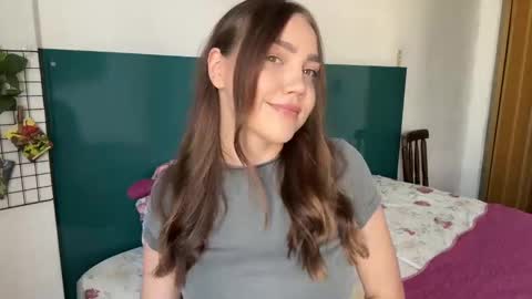 Snapshot of nebulahaven chatting on 10-13-25, 04:07 nebulahaven online show from 10-13-25, 04:07