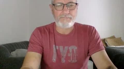 Snapshot of neckdown12 chatting on 02-20-26, 09:04 neckdown12 online show from 02-20-26, 09:04