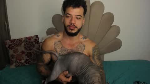 Nei turn green online show from 10-28-25, 10:52