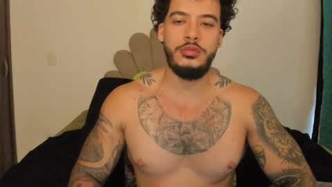 Nei turn green online show from 04-25-26, 05:10