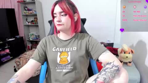 Snapshot of neeko_lol_ chatting on 10-07-25, 06:49 Geek Nicole    im Neeko UwU online show from 10-07-25, 06:49