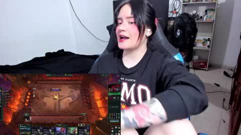 Geek Nicole    im Neeko UwU online show from 03-01-26, 01:51