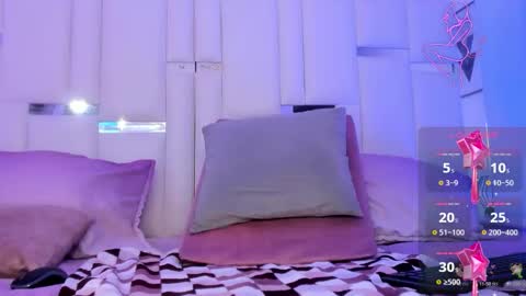 Snapshot of neereth chatting on 09-08-25, 10:20 neereth online show from 09-08-25, 10:20