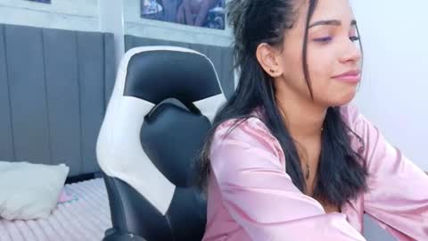 Neifer online show from 09-16-25, 03:13