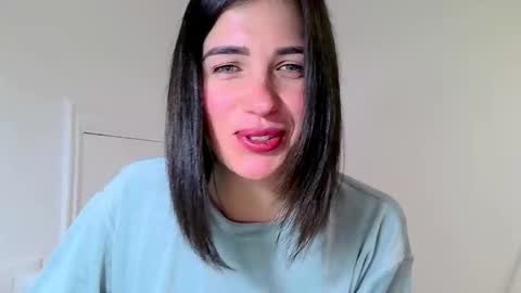 Snapshot of neferutt chatting on 11-05-25, 07:03 Neferutt online show from 11-05-25, 07:03