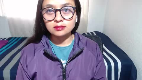 Zoe online show from 09-23-25, 12:30