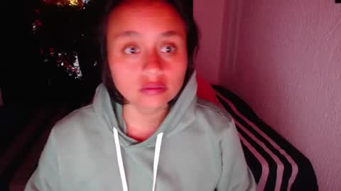 Zoe online show from 11-13-25, 01:26