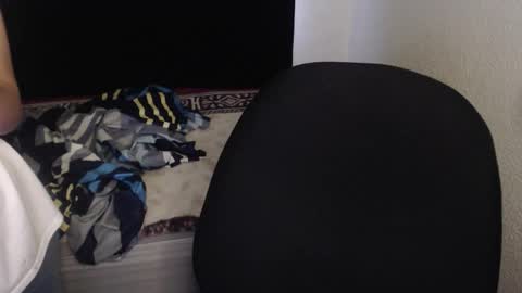 Zoe online show from 11-25-25, 11:10