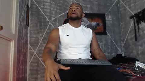 Snapshot of negritomeloso_k18 chatting on 12-16-25, 02:38 negritomeloso_k18 online show from 12-16-25, 02:38