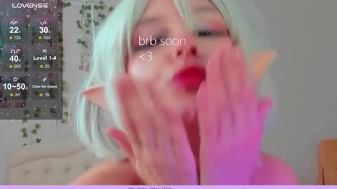 Snapshot of neko_kitsune chatting on 12-12-24, 04:21 neko_kitsune online show from 12-12-24, 04:21