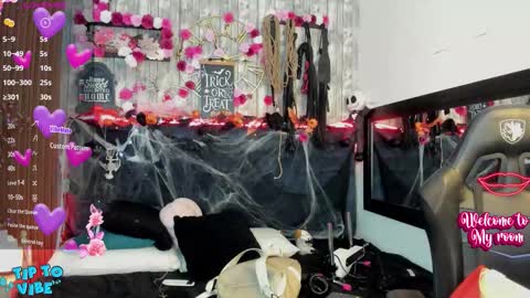 Miah online show from 10-16-25, 12:17