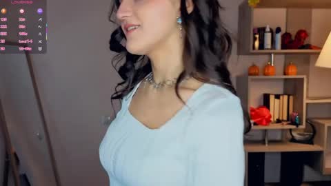 Vicky and Beatrice online show from 04-20-26, 07:37