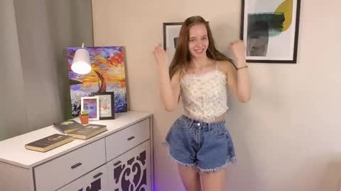 Snapshot of neli_belk chatting on 04-01-26, 01:41 Eva online show from 04-01-26, 01:41