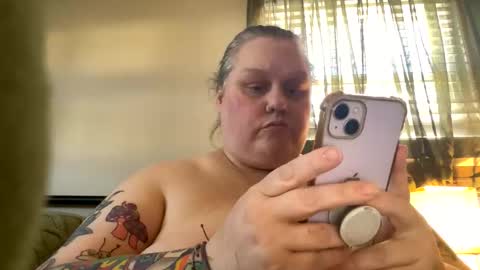 Nellie Atlas online show from 02-23-26, 02:36