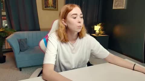 Nelli online show from 11-19-25, 07:58